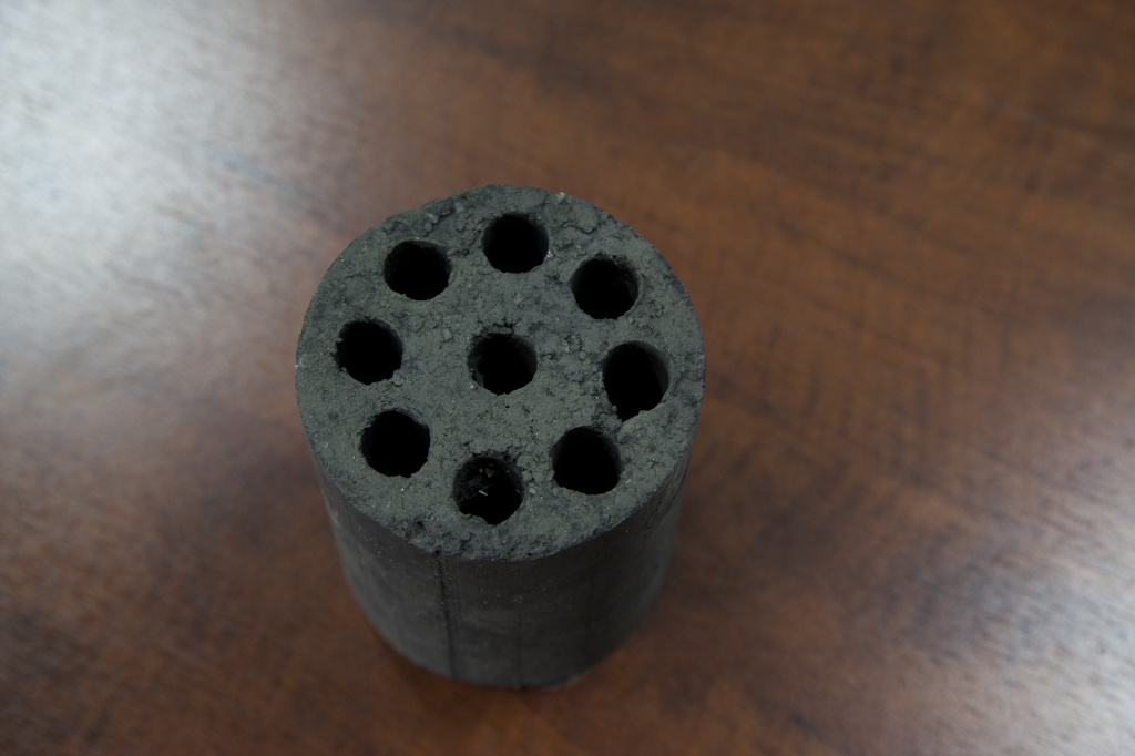 Пресс для изготовления круглых брикетов из угольной пыли HSMQ